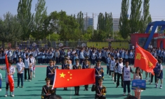 高中部篮球赛正式拉开帷幕