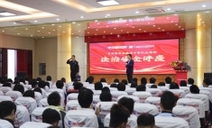 法治宣讲进校园  青春起护创平安——兰州新华法治安全讲座