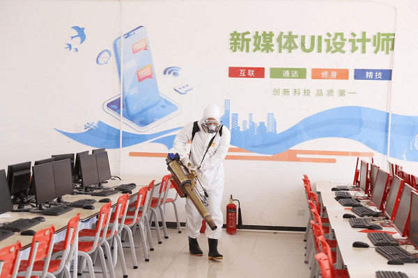 抗击疫情 我们在行动