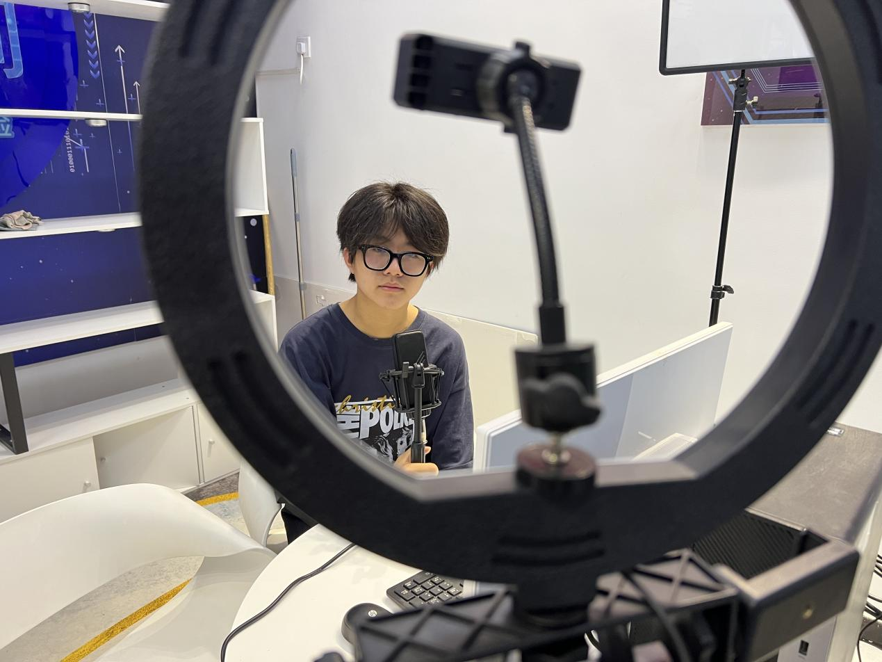转学来新华,选择比努力更重要