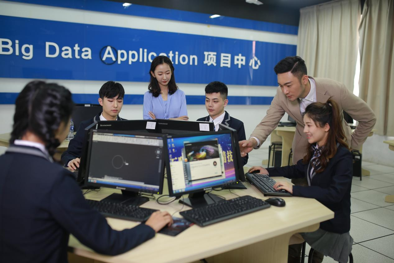 初中生学习互联网专业有什么优势呢?