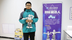 王文锴：学历技能双丰收，首选兰州新华！