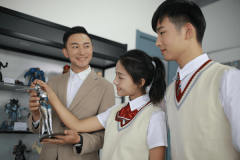 真实训，真技术，这才是学好专业技能的好学校