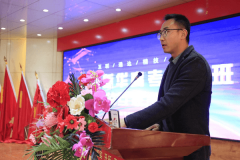 家校携手，共促成长|兰州新华高考班召开家长座谈会